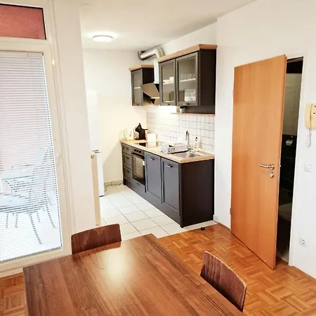 Apartments And Studios Perunika Moravske Toplice Exterior photo