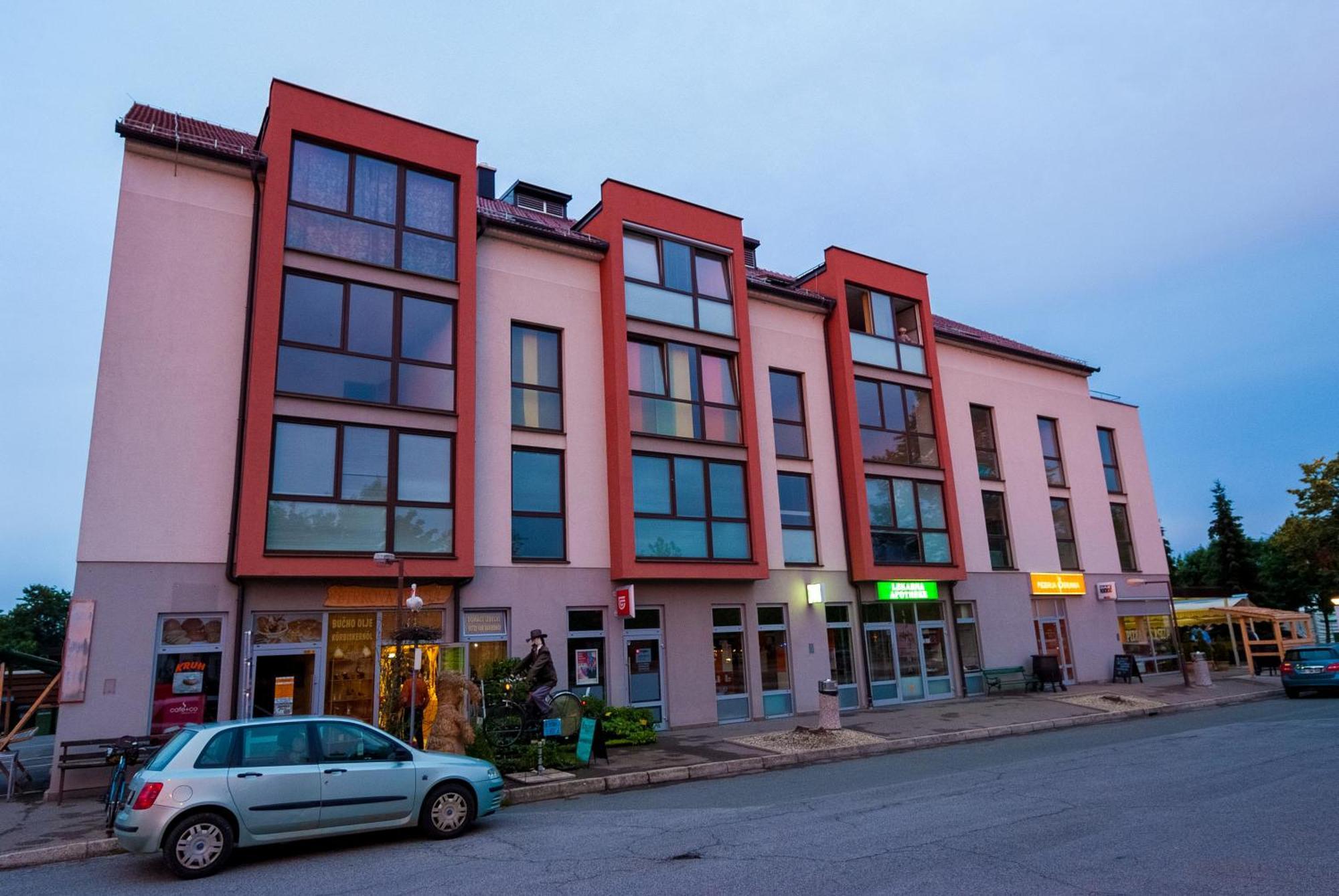 Apartment And Perunika